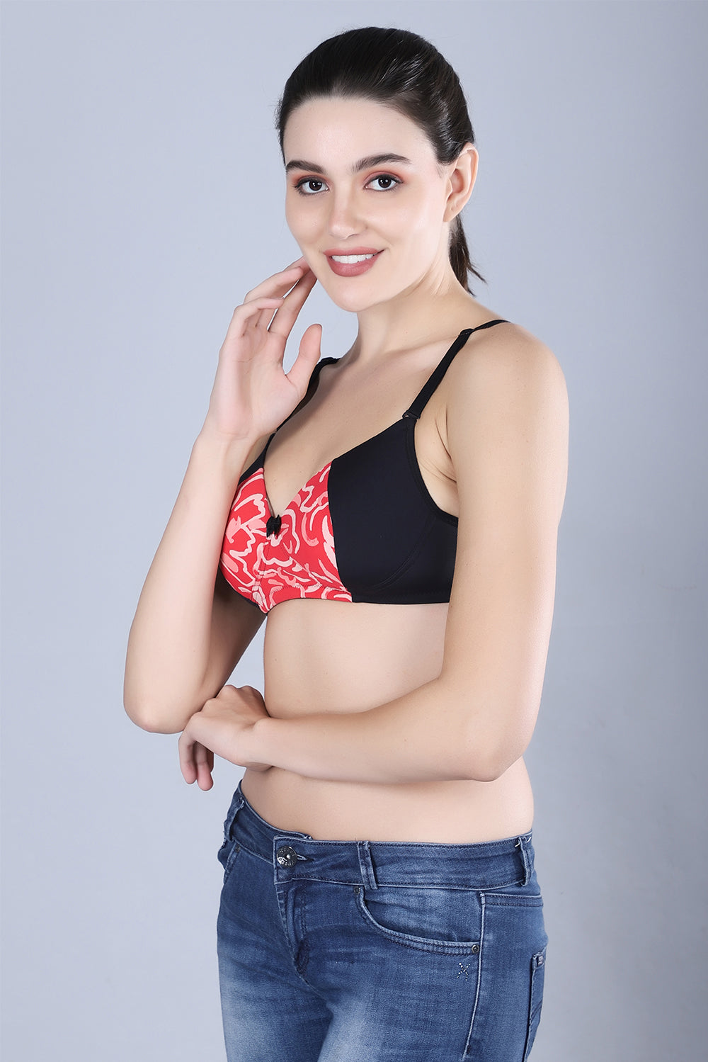 Lightly Padded Non-Wired Full Cup Multiway T-shirt Bra