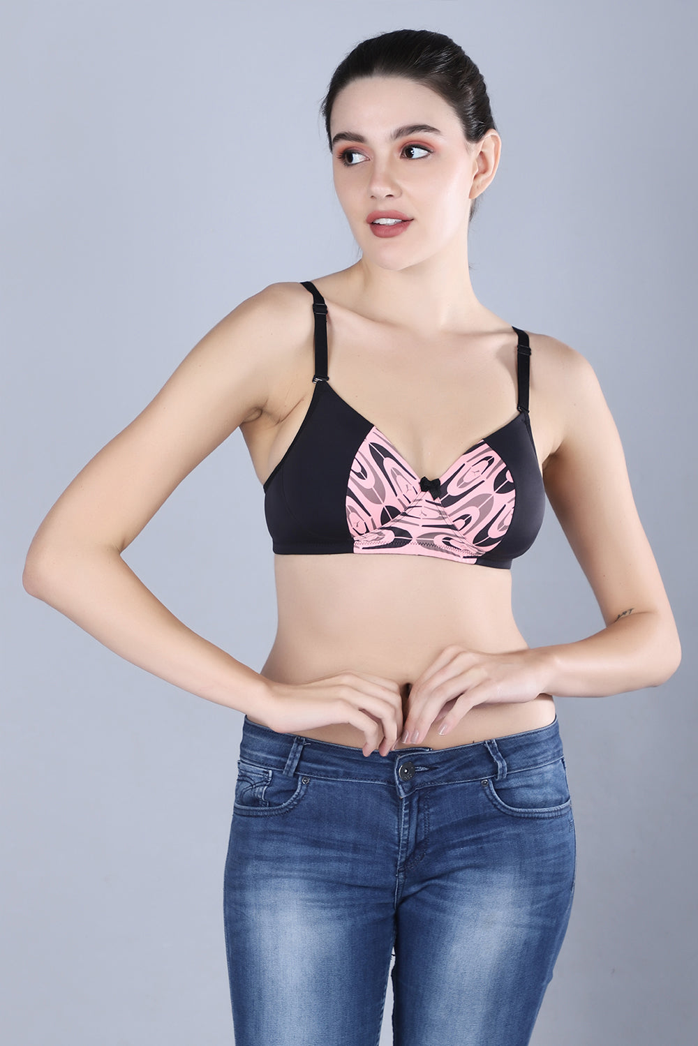 Lightly Padded Non-Wired Full Cup Multiway T-shirt Bra