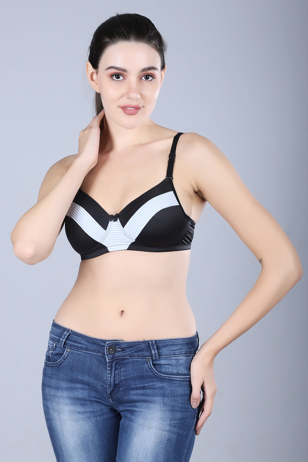 Wirefree Padded Nylon Elastane Stretch Full Coverage Multiway Styling T-Shirt Bra with Magic Under Cup